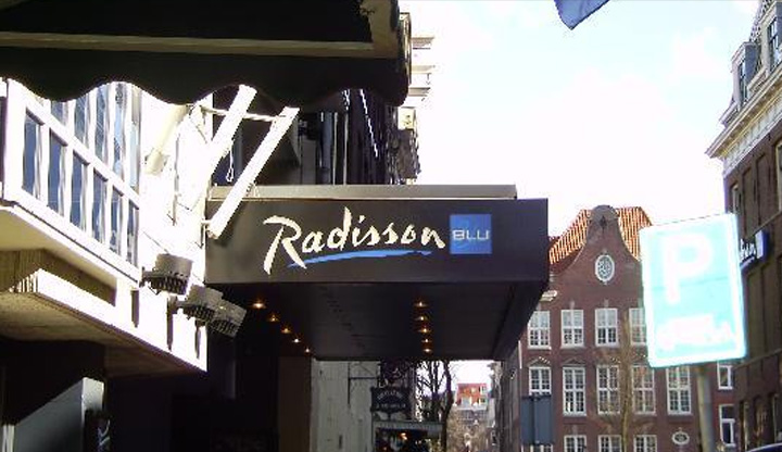 Ridisson-Blue,-Amsterdam