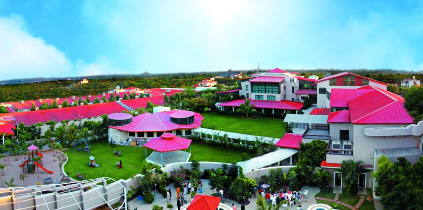 Leo Meridian Resort